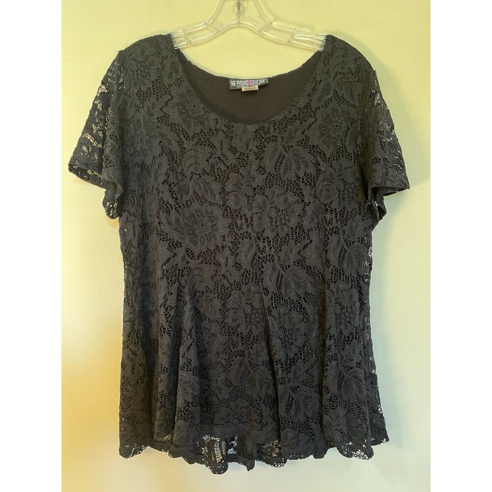 The Pyramid Collection Blouse Womens L Black Lace Sheer Short Sleeve Vintage Top - Picture 2 of 5